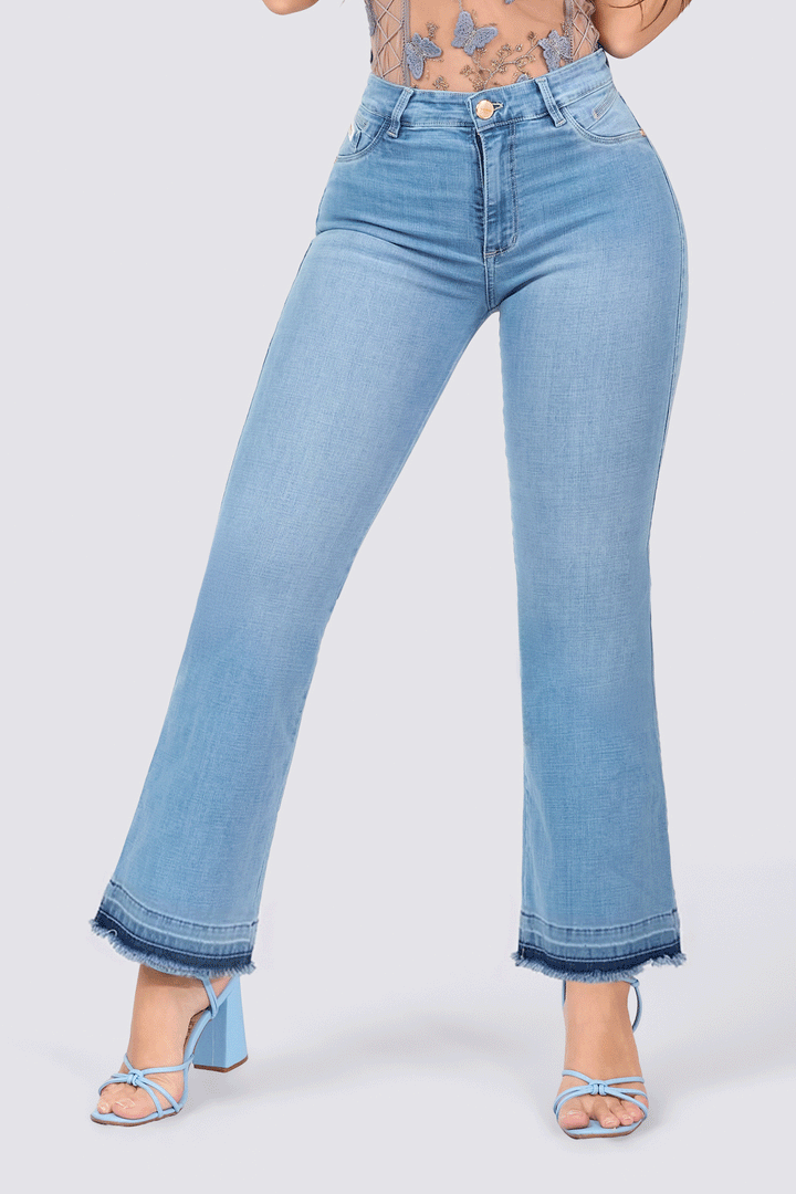 PANTALÓN BOTA RECTA AZUL CLARO 7105