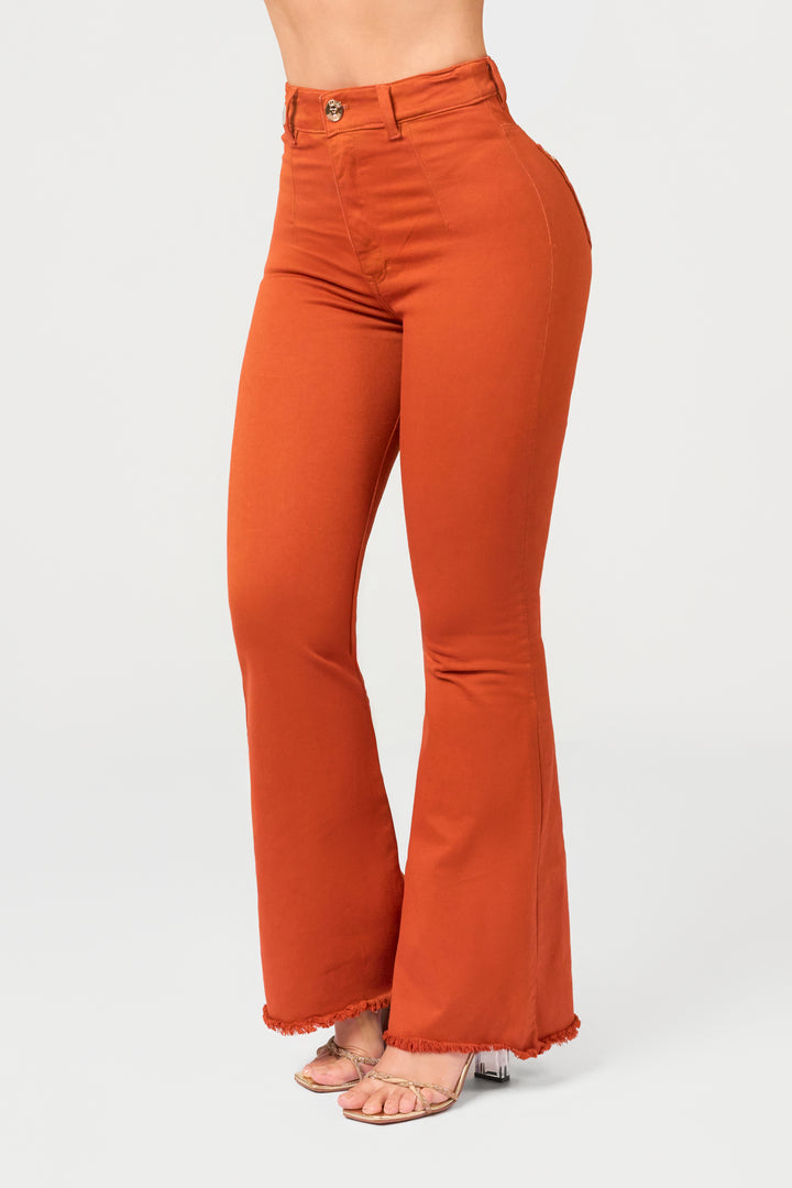 PANTALÓN BOTA CAMPANA 7015