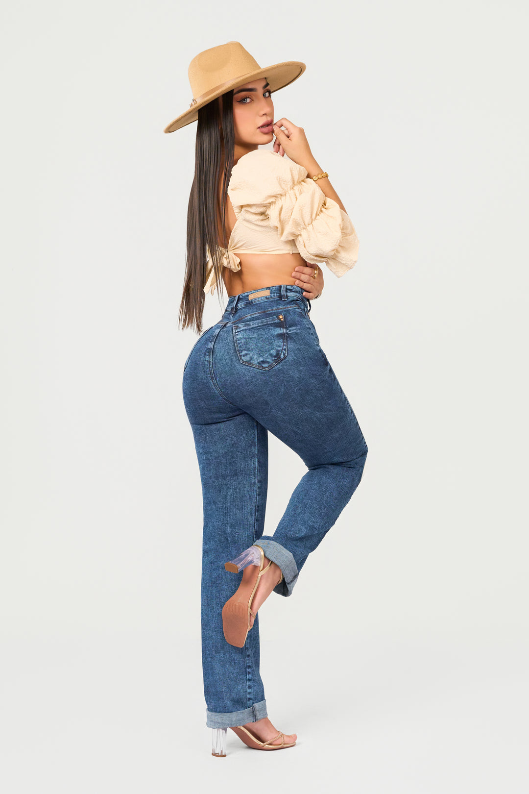 PANTALÓN BOTA RECTA 6891