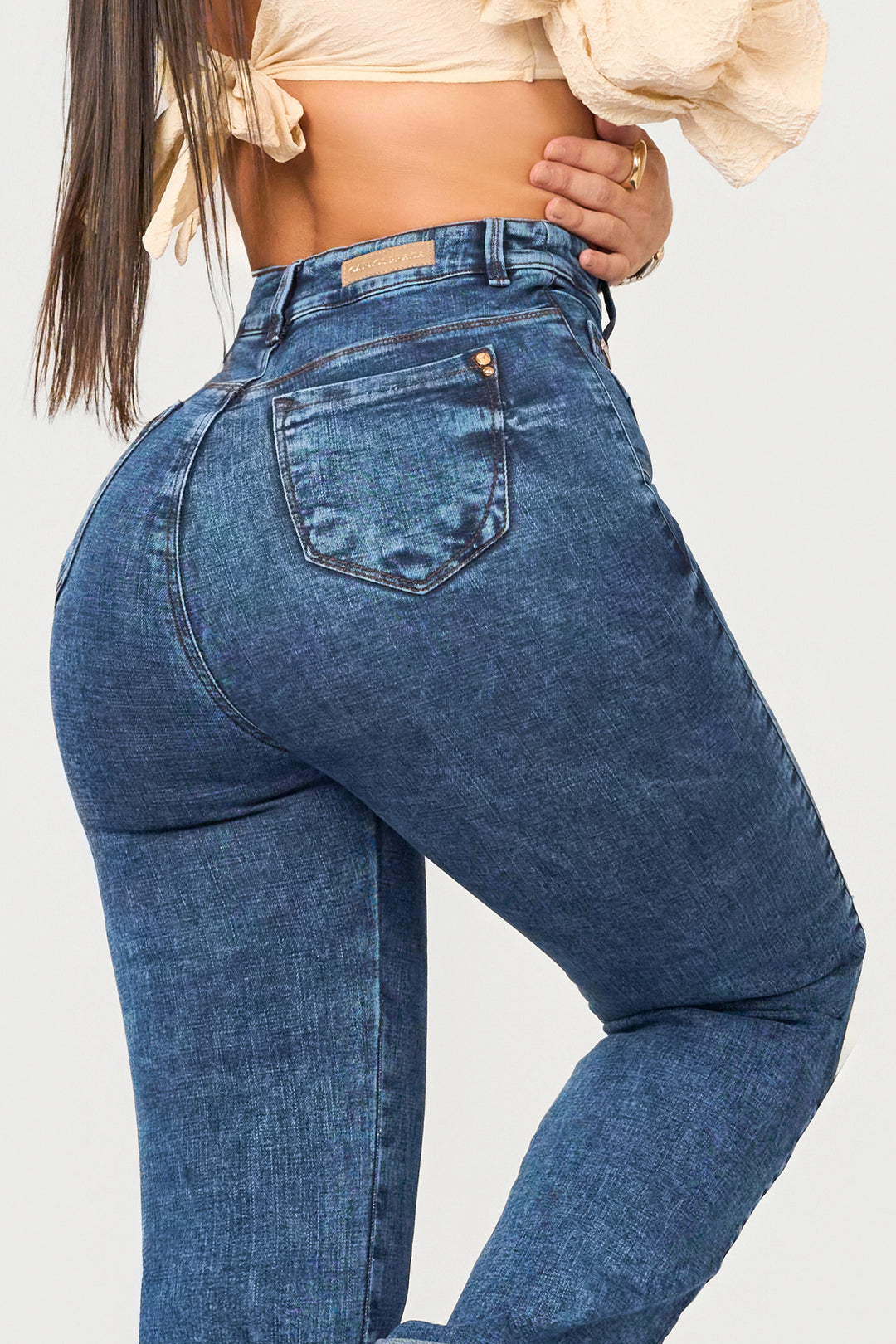 PANTALÓN BOTA RECTA 6891