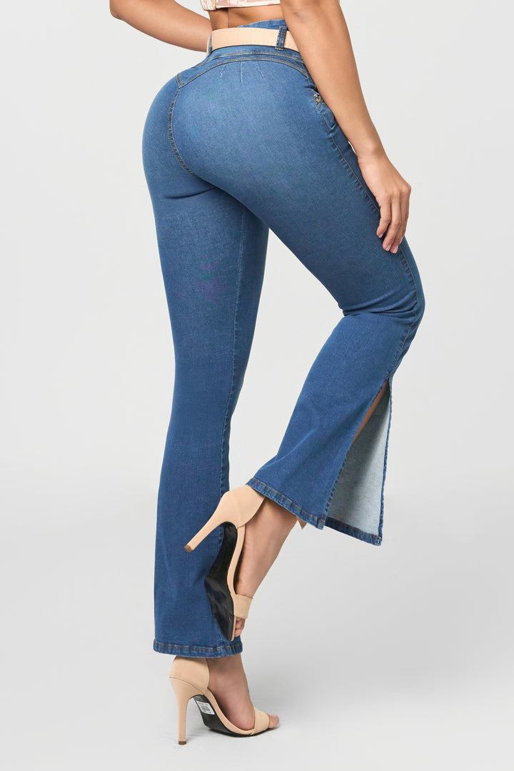 JEANS LEVANTA COLA 6863