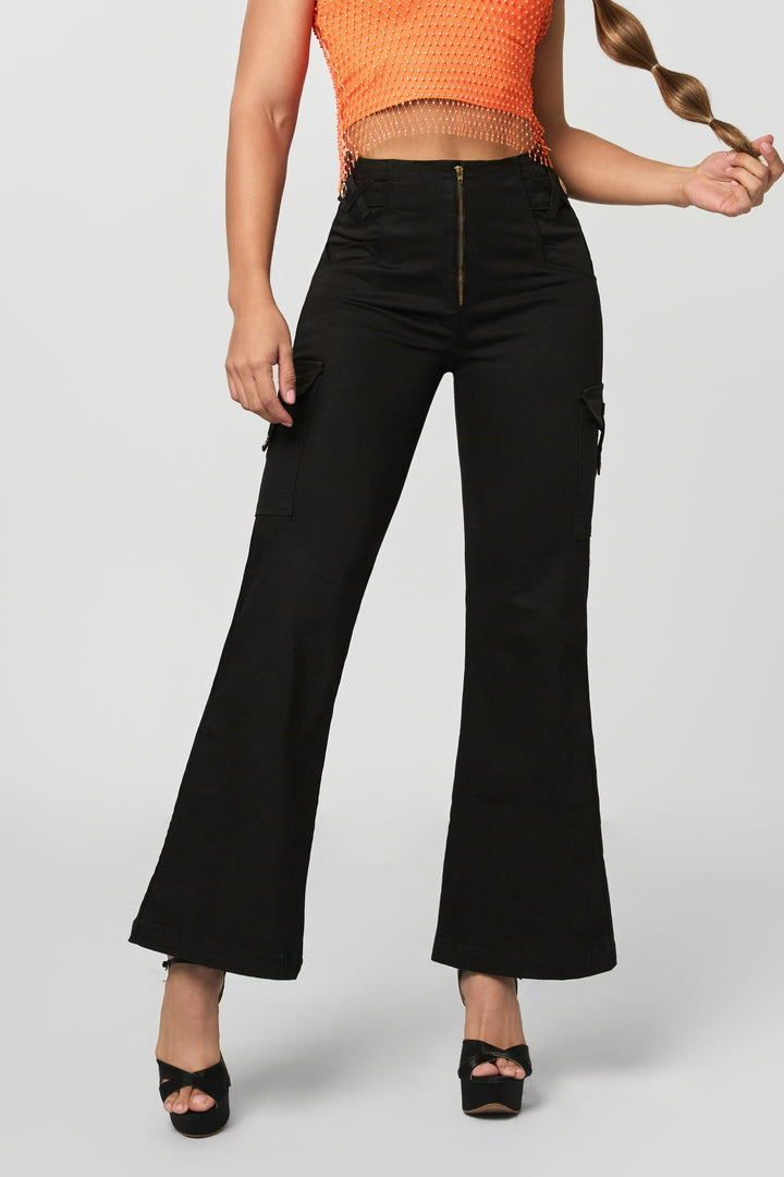 PANTALÓN LEVANTA COLA 6878