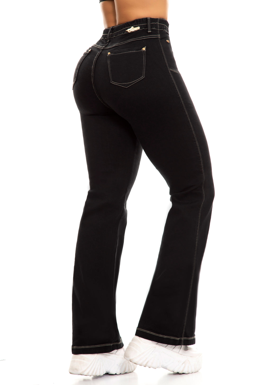 PANTALÓN BOTA RECTA NEGRO RCOSNG00924-24