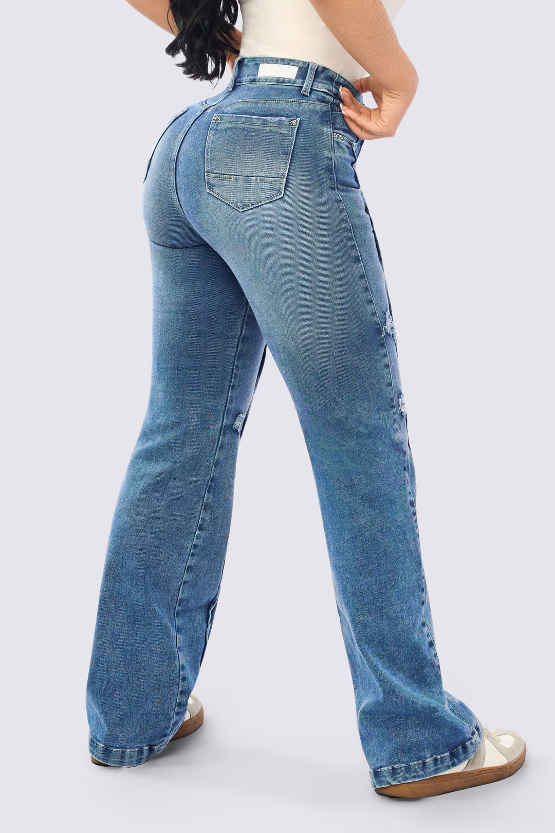 JEAN COSTURAS EXTERNAS EN RELIEVE 7102