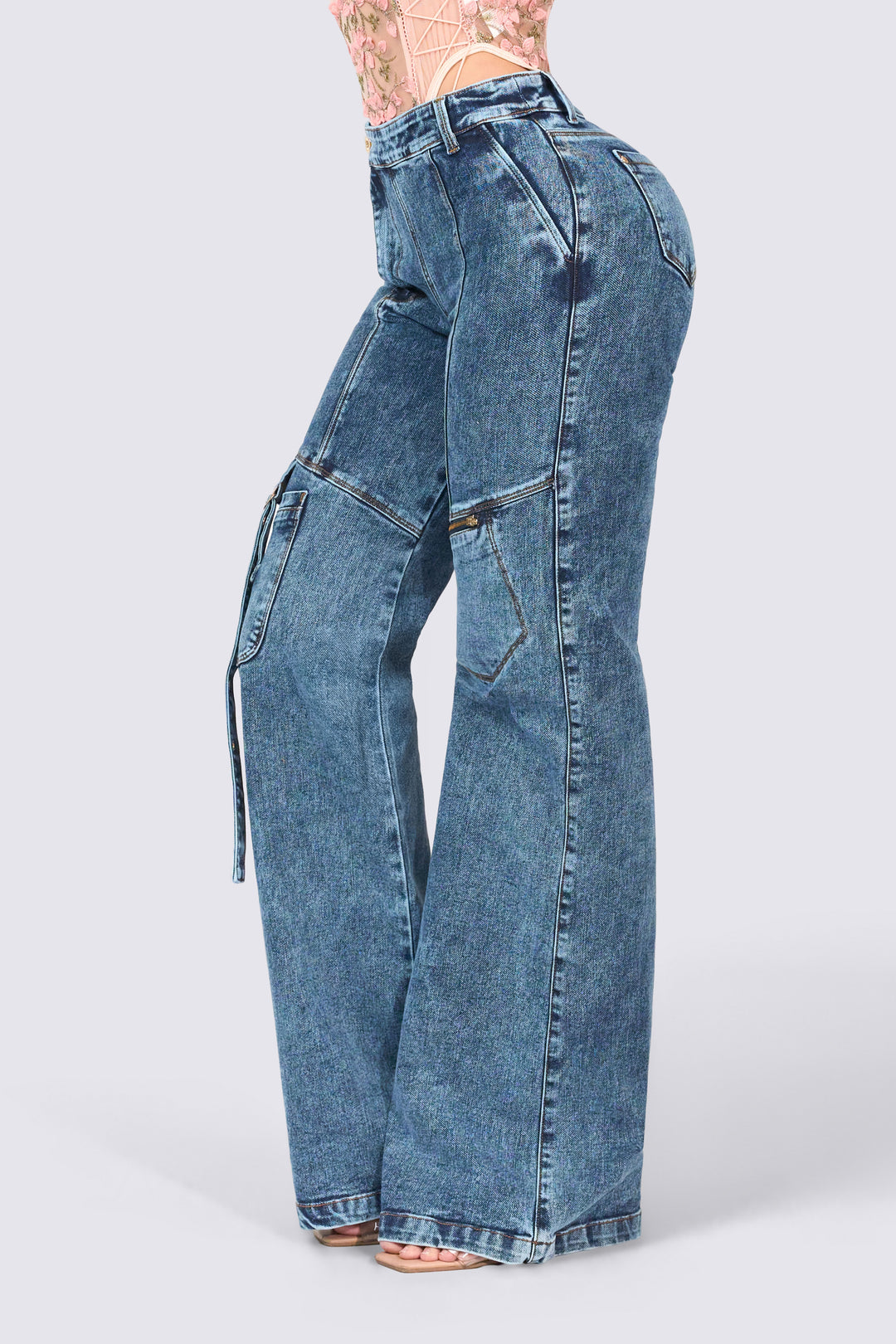 JEAN WIDE LEG BOLSILLOS FRONTALES 7084-N