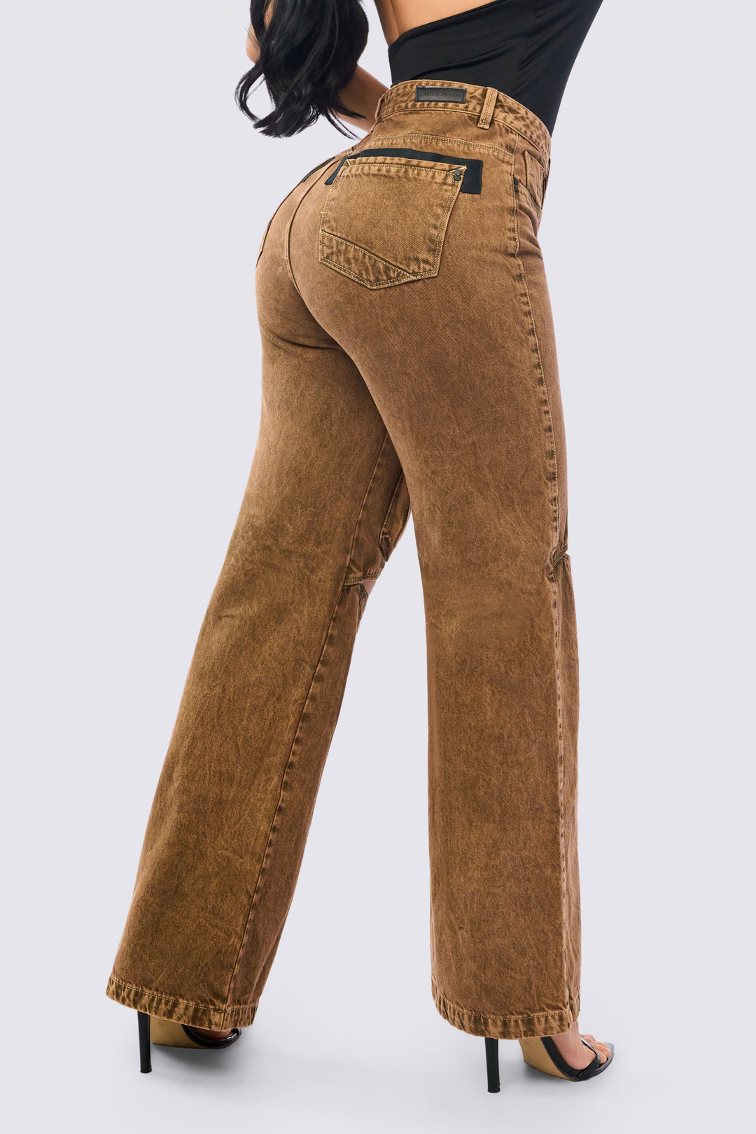 JEAN WIDE LEG TIRO ALTO CAFÉ 7110