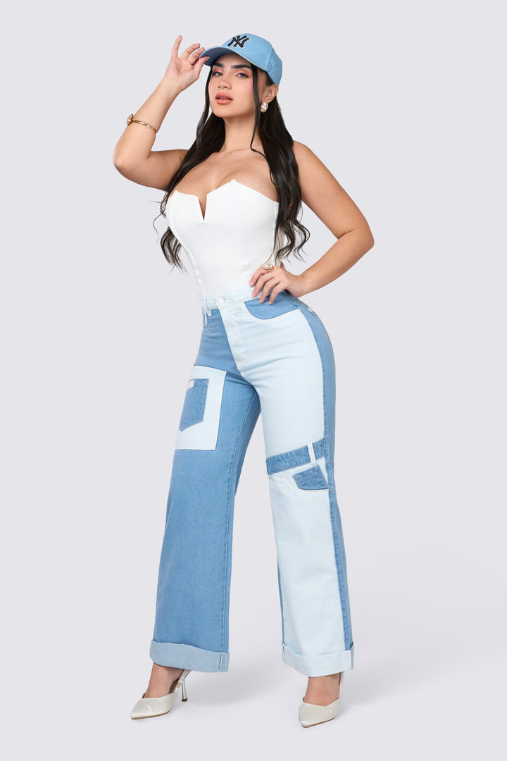 Jean wide leg, combinado, tiro alto, ajuste cómodo y suave. 