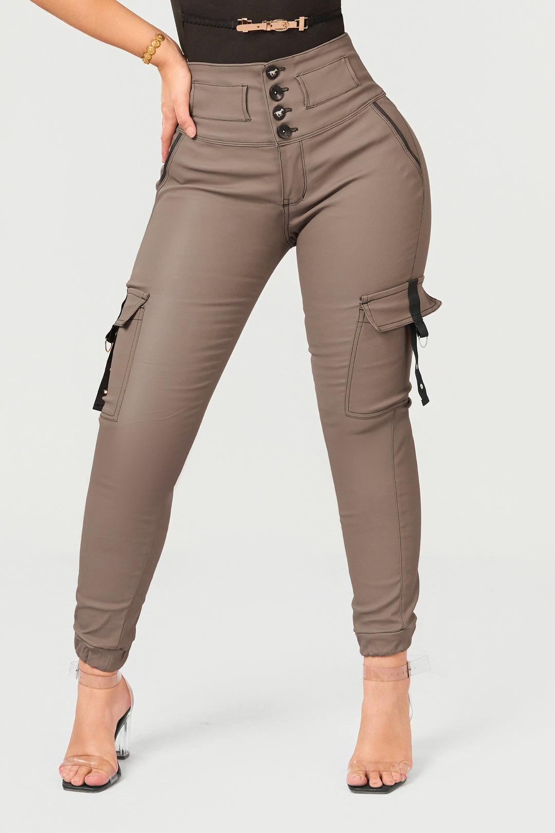 PANTALÓN EFECTO CUERO 7005