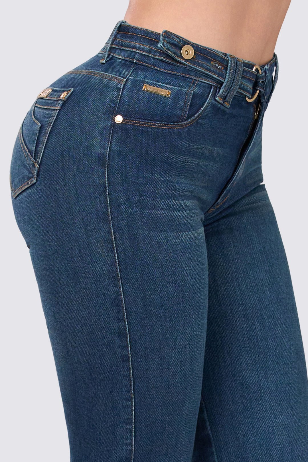 PANTALÓN BOTA RECTA 7047