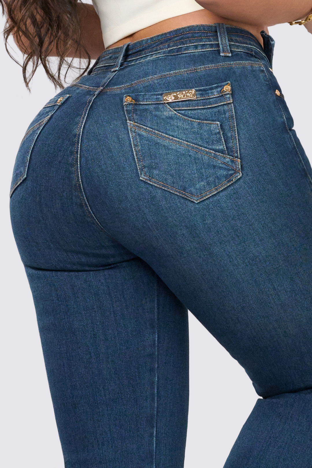 PANTALÓN BOTA RECTA 7047