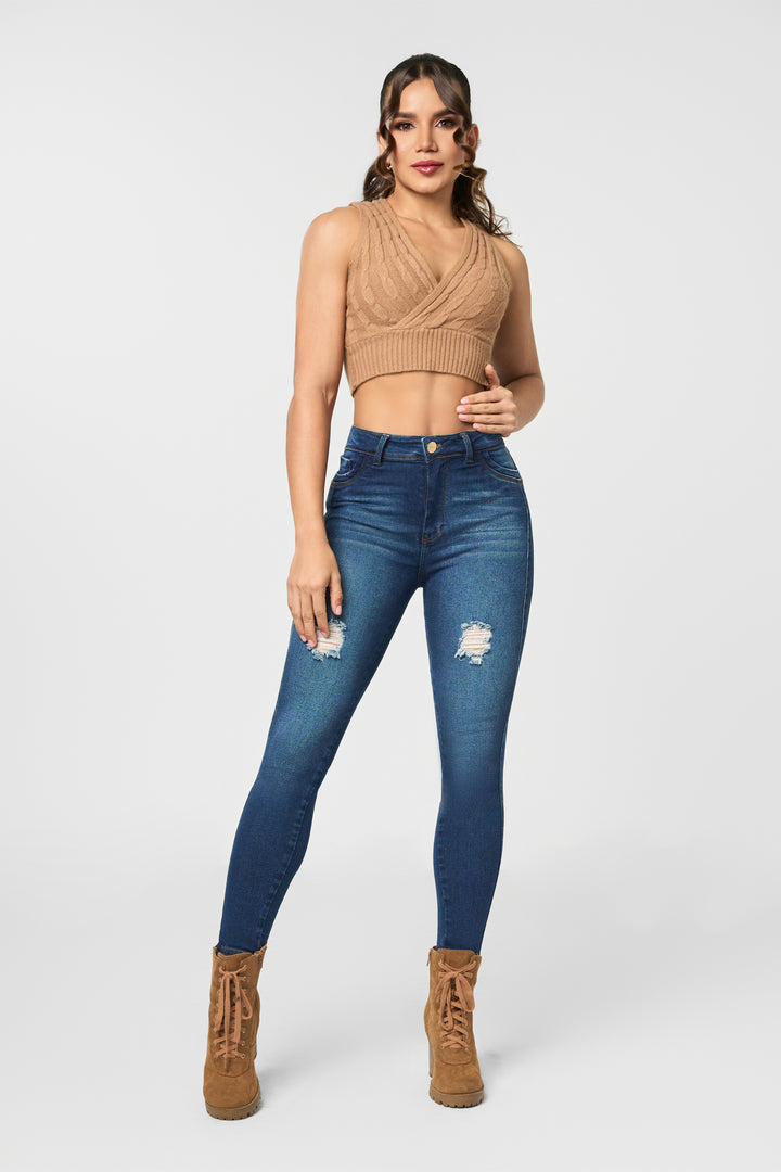 JEANS LEVANTA COLA 6866