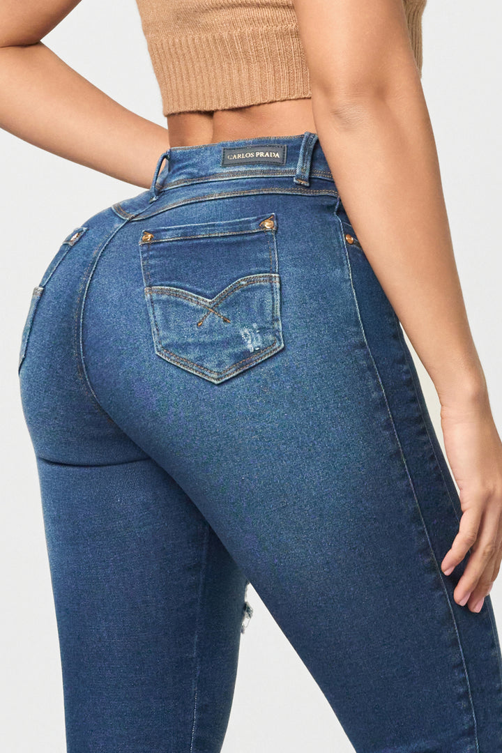 JEANS LEVANTA COLA 6866