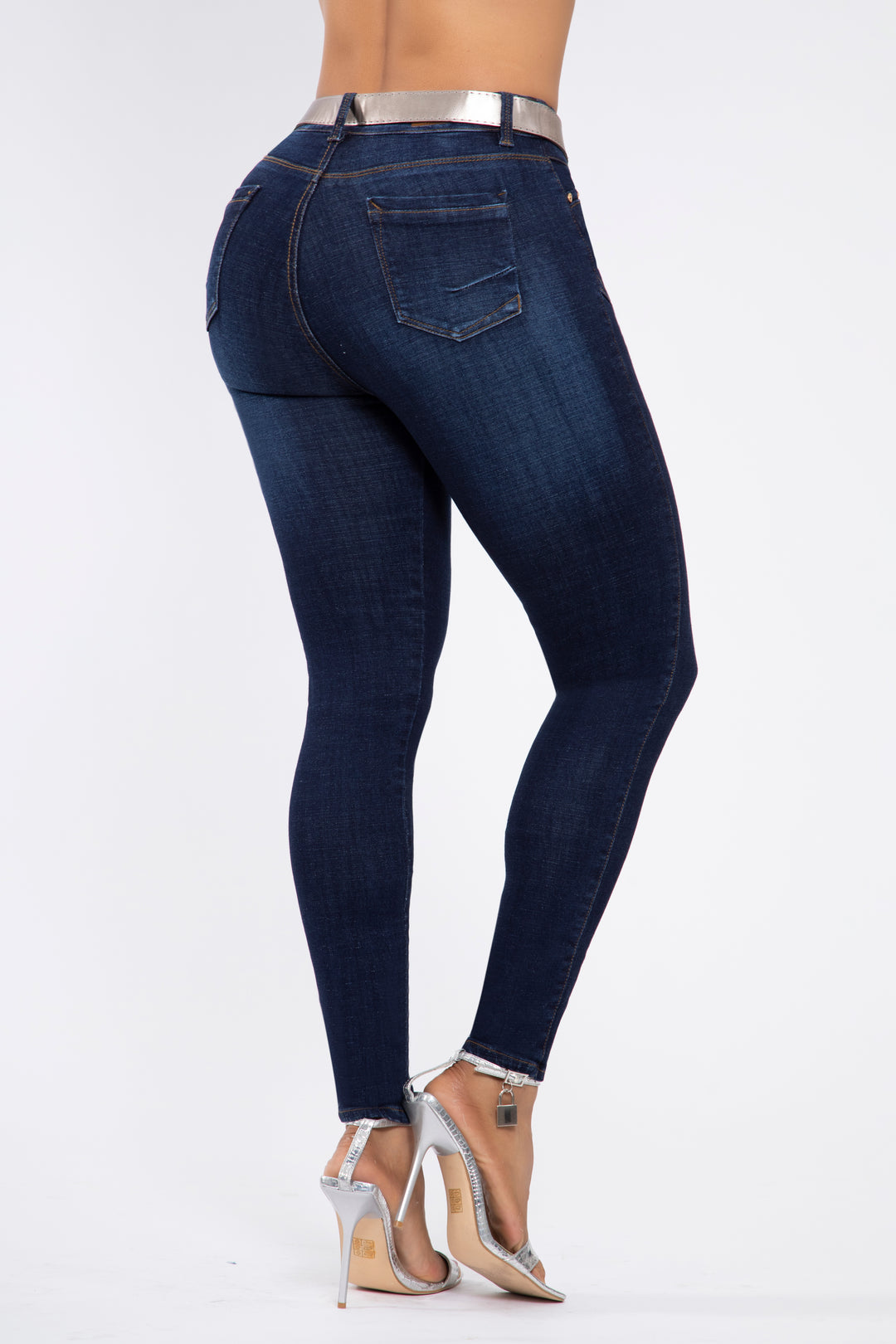 SKINNY JEANS CON CINTURÓN 7008R