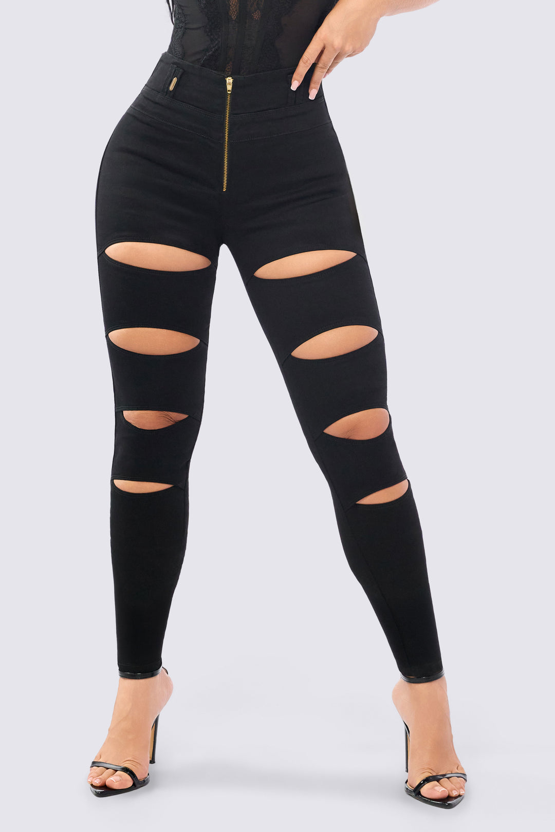 SKINNY JEANS ABERTURAS FRONTALES 7112