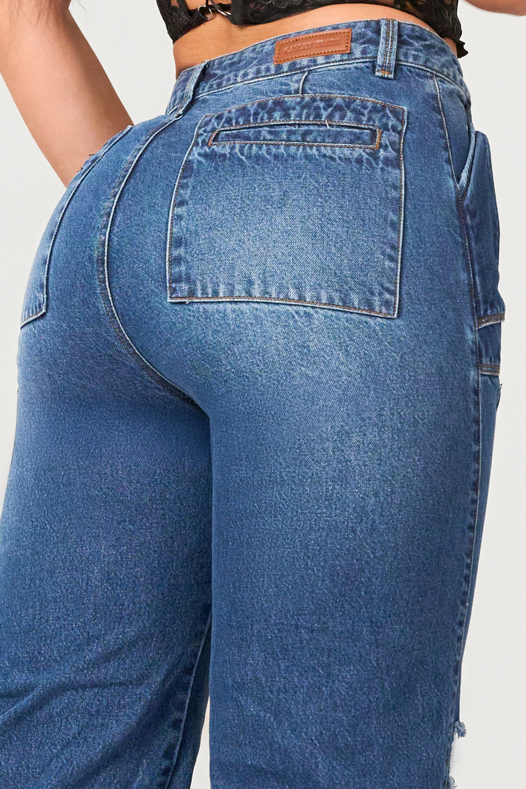 PANTALÓN BOTA RECTA 7025